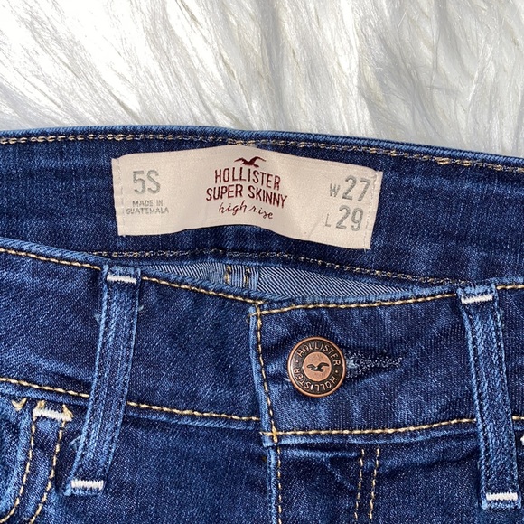 Holister Jeans - Picture 3 of 6